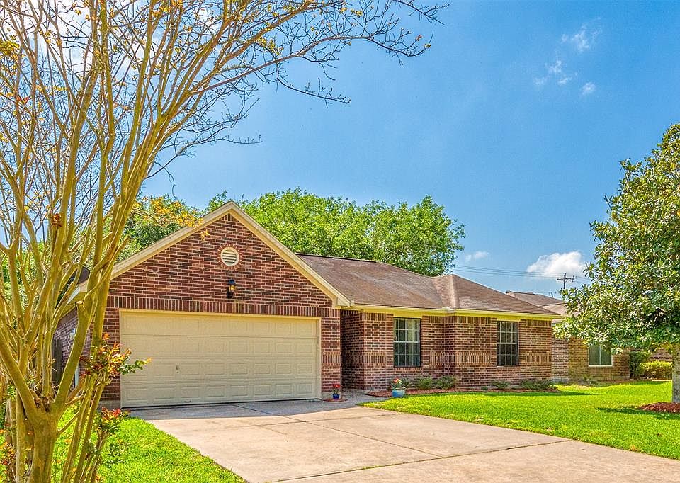 1st image of 2705 Quail Run Dr