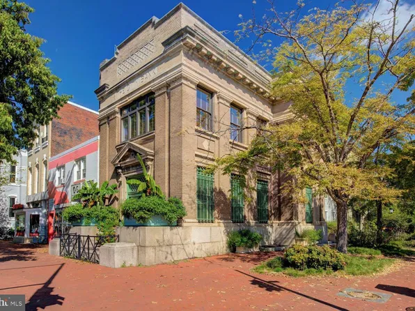 536 8th St SE, Washington, DC 20003