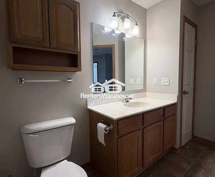 2489 Yellowstone Dr — Photo 17