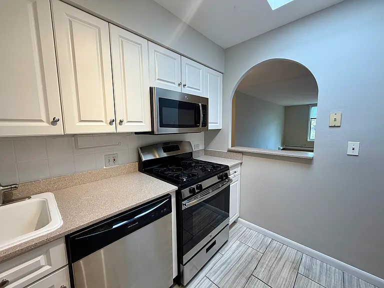 2230 N Orchard St #503 — Photo 2