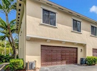 2500 Venetian Ct, Boynton Beach, FL 33426