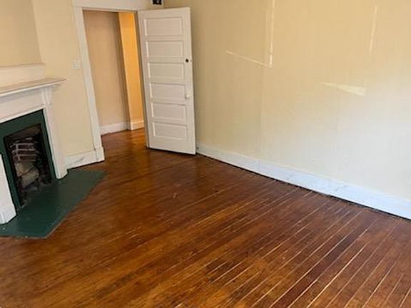 5th image of 1282 Vinton Ave APT 3