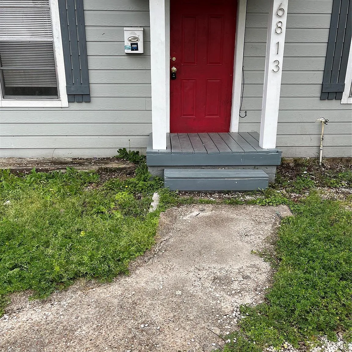 4 bed, 2.0 bath, 1316 sqft, $1,550 — Photo 2