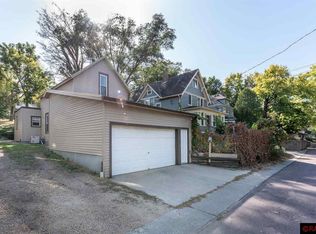 319 Washington Ct, Mankato, MN 56001