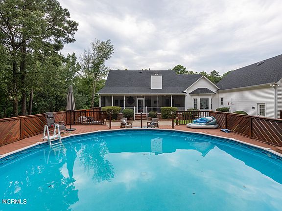 5th image of 213 Beech Cove Drive