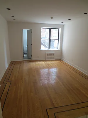 Rented by Waverly Realty Associates | media 1