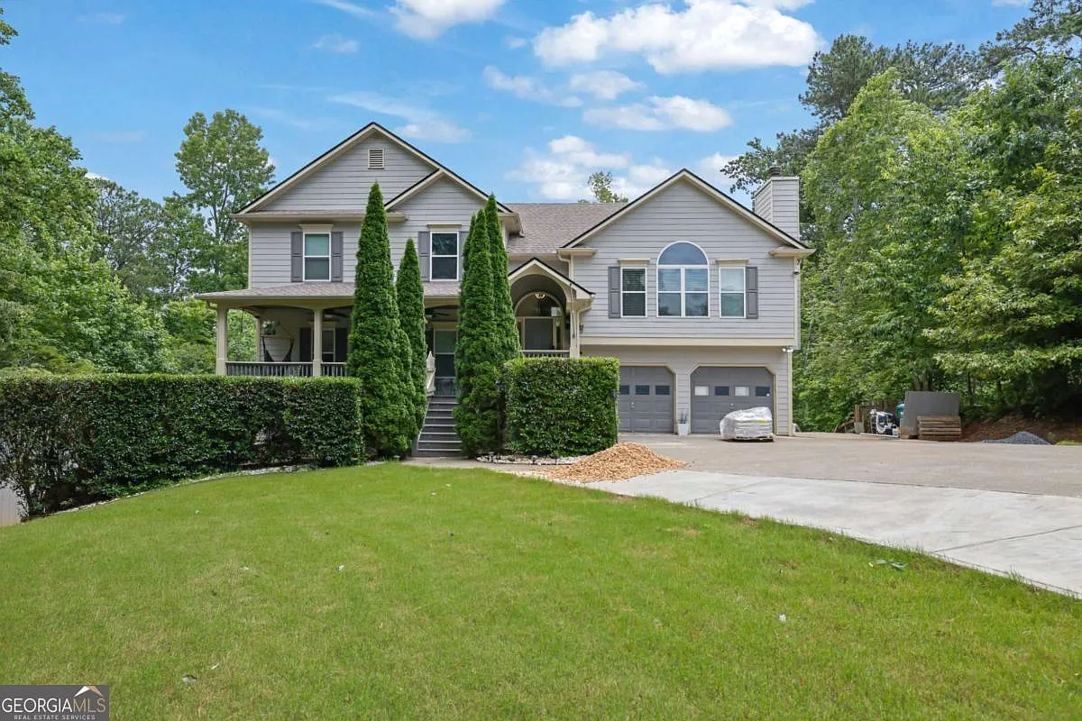 4 bed, 3.0 bath, $3,200 — Photo 4