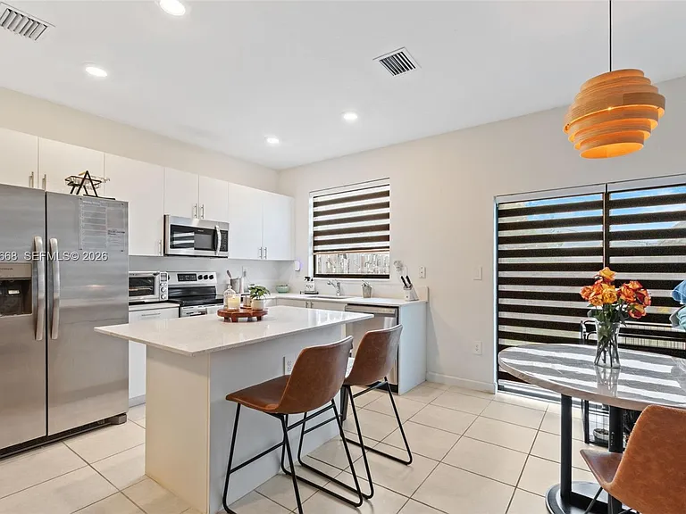 11844 SW 247th Ter #11844 — Photo 5