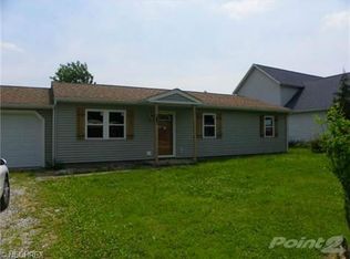 378 Hatton Dr, Andover, OH 44003