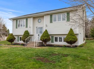 2 Kenwood Cir, Charlottetown, PE C1E1Z8