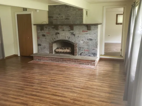 Hays, 1850 Hays Ln APT 1, Williamsport, PA 17701