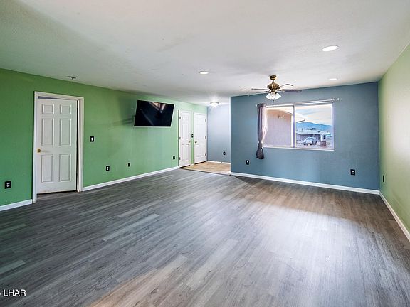2nd image of 3501 Lasser Ln