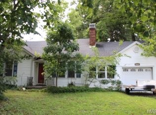 6420 Godfrey Rd, Godfrey, IL 62035