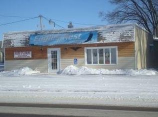 402 S Fulton St, Princeton, WI 54968