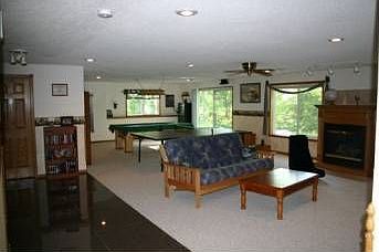 3rd image of 21078 Fresno Cir
