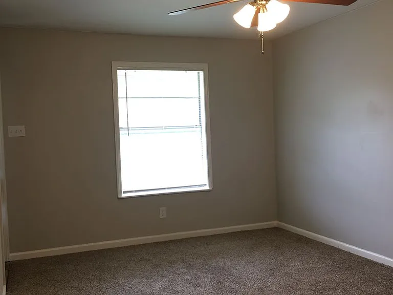 5301 Southboro Ct #B — Photo 12
