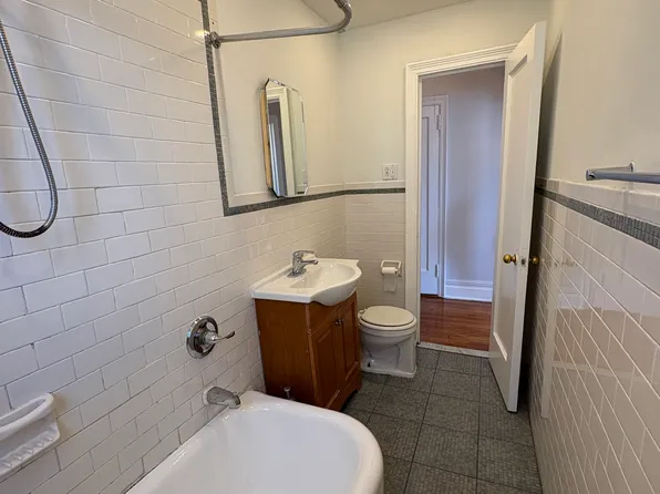 50-05 43rd Avenue image 15 of 19