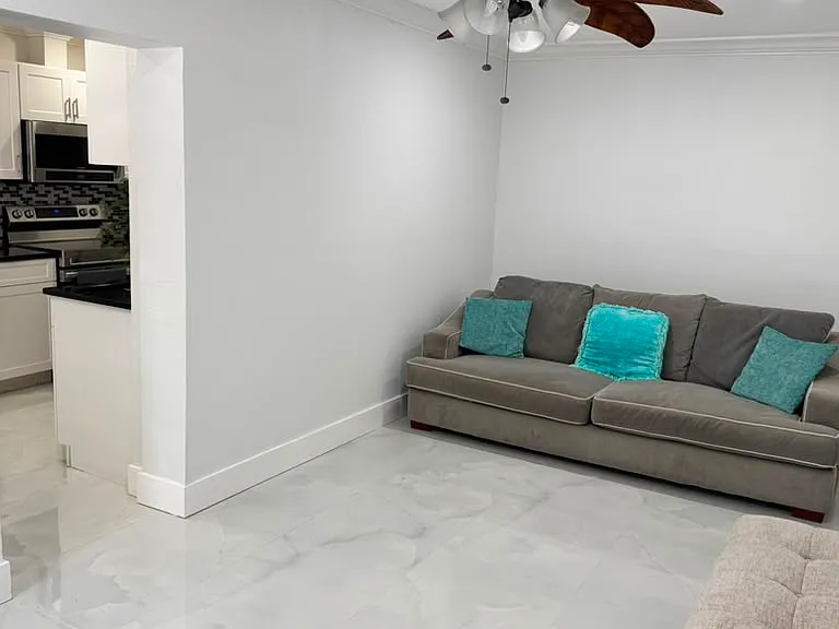 5407 Rosemont Ave — Photo 8