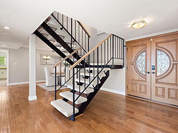 3rd image of 29152 Oceanridge Dr