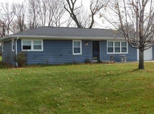 3836 15th St #A, Moline, IL 61265