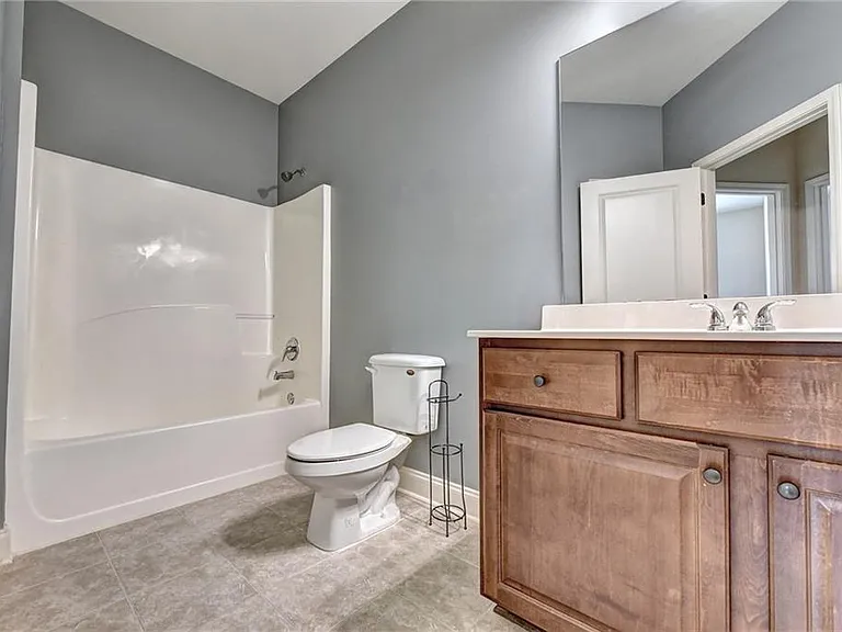 2448 Tenor Ln — Photo 44