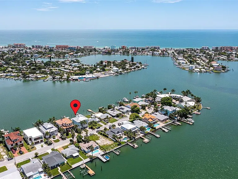 821 Bay Point Dr — Photo 64
