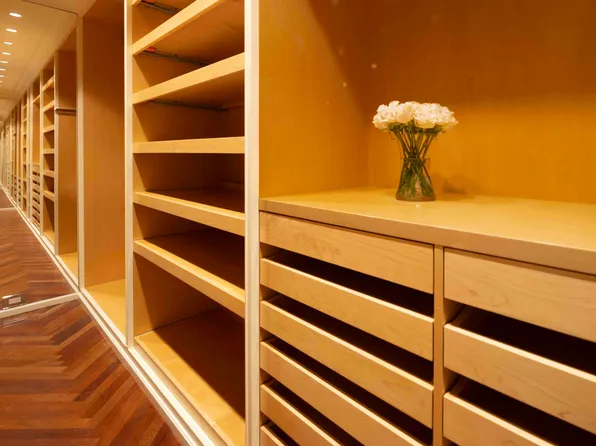 15 East 69th Street image 11 of 20