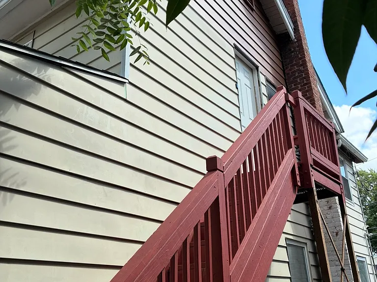 405 Bellevue St — Photo 10