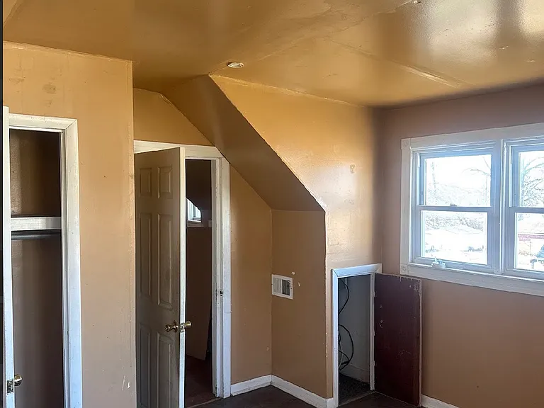 4914 Plover Ave — Photo 7