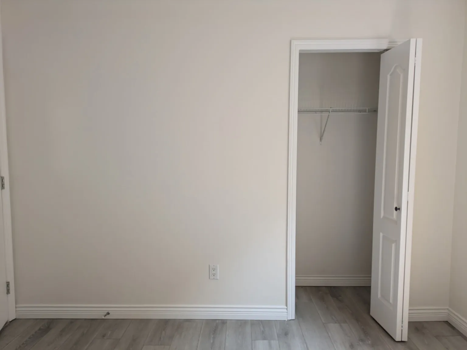 2 bed, $1,800 — Photo 4