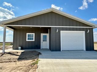 1603 N 1st St, Cimarron, KS 67835