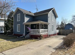 409 Lake St, Howell, MI 48843