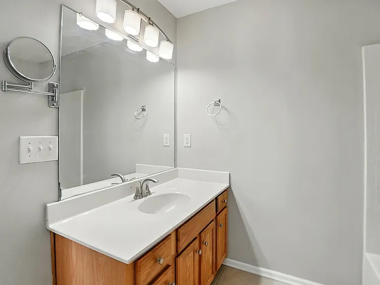 12244 Stratfield Place Cir — Photo 22