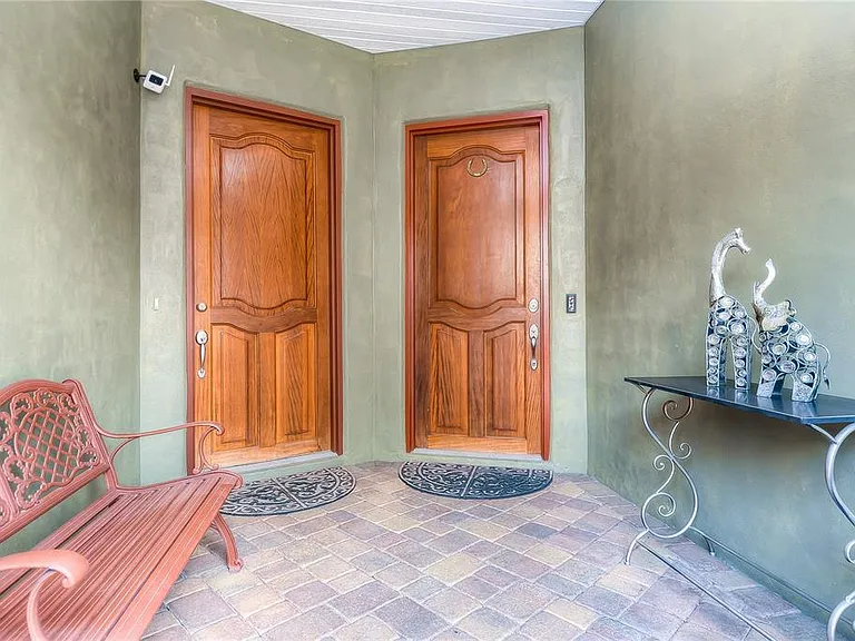 4907 Bayshore Blvd #105 — Photo 38