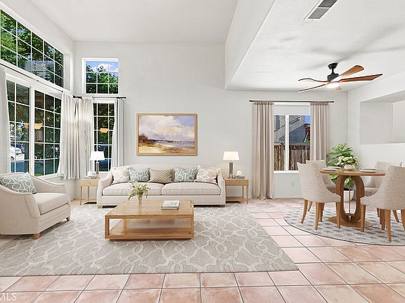 5th image of 38519 37th St E