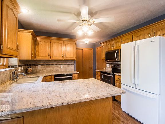 4th image of 57912 Inglewood Ln
