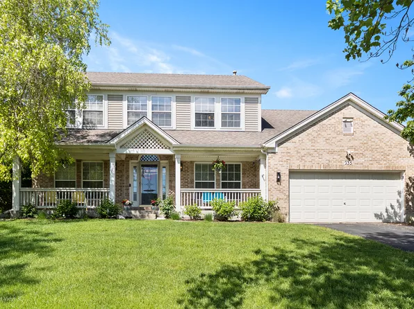 235 Edgewood Dr, Minooka, IL 60447