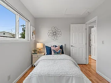1542 Trevor Dr — Photo 23