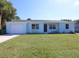 1886 SE Dranson Cir, Port Saint Lucie, FL 34952
