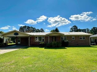 237 Tabor Rd, Gadsden, AL 35904