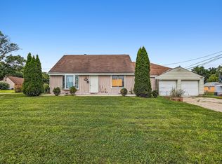 925 Scott Rd, Columbus, OH 43223