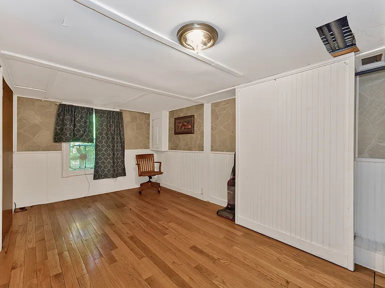 27 McKinley St #1 — Photo 18