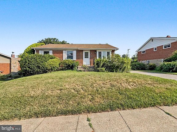 2nd image of 2302 Weathervane Rd