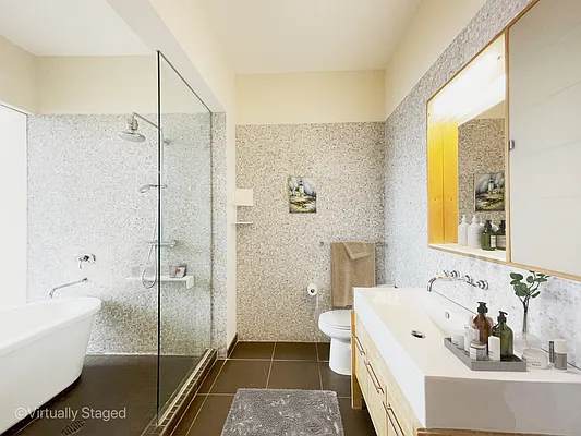 Rented by Douglas Elliman | media 4