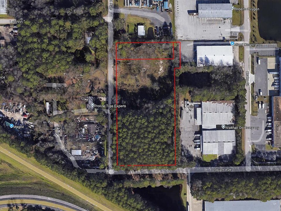 2nd image of 355 DENNARD Avenue