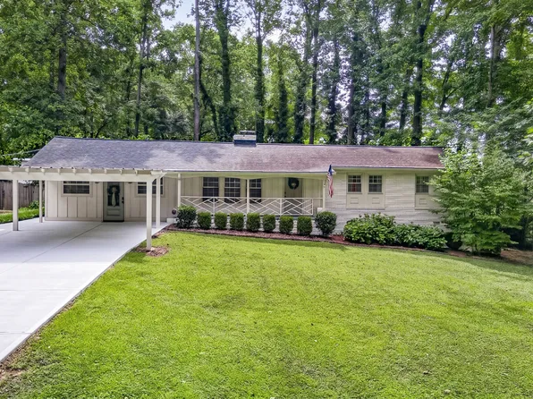 3619 Lake Dr SE, Smyrna, GA 30082