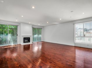 117 S Clark Dr APT 204, Los Angeles, CA 90048