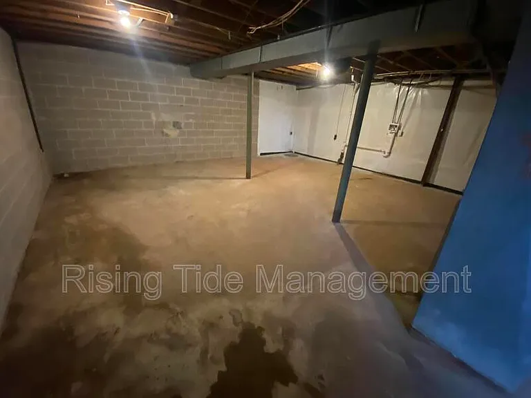 405 Lance Ln — Photo 11
