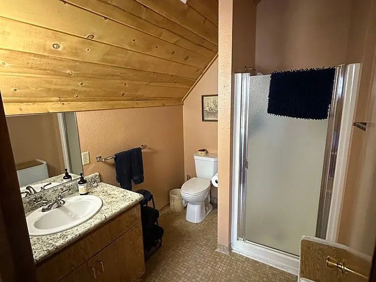 11275 Chalet Rd — Photo 14