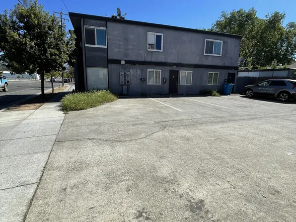 712 Bridge St #1, Yuba City, CA 95991